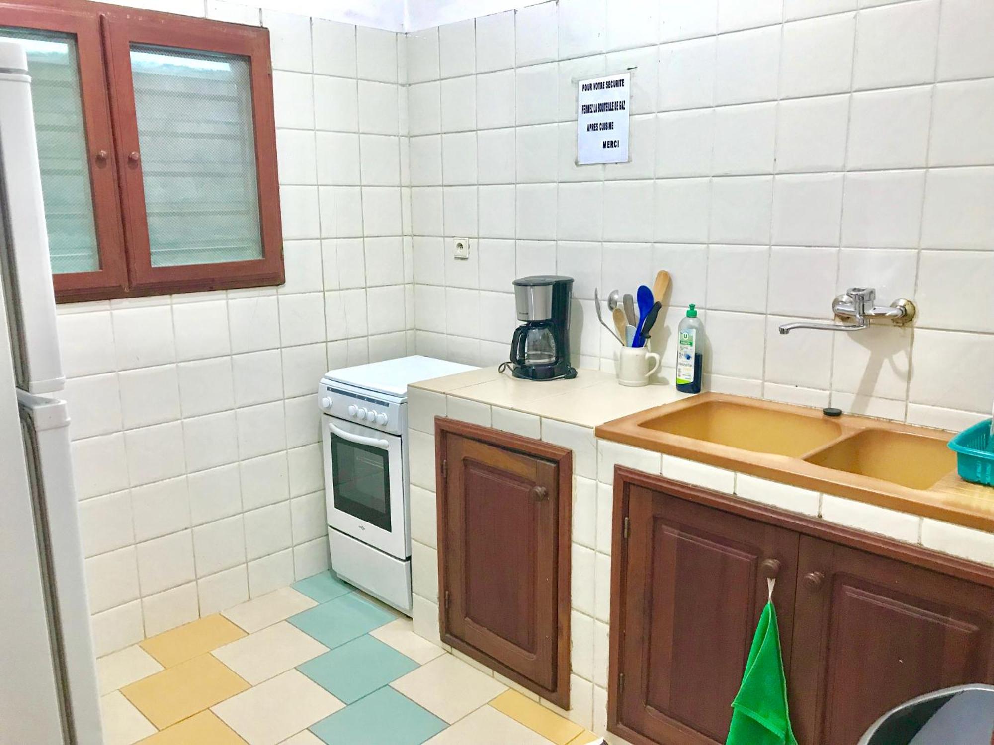 Dodoo Lodge Котону Екстериор снимка