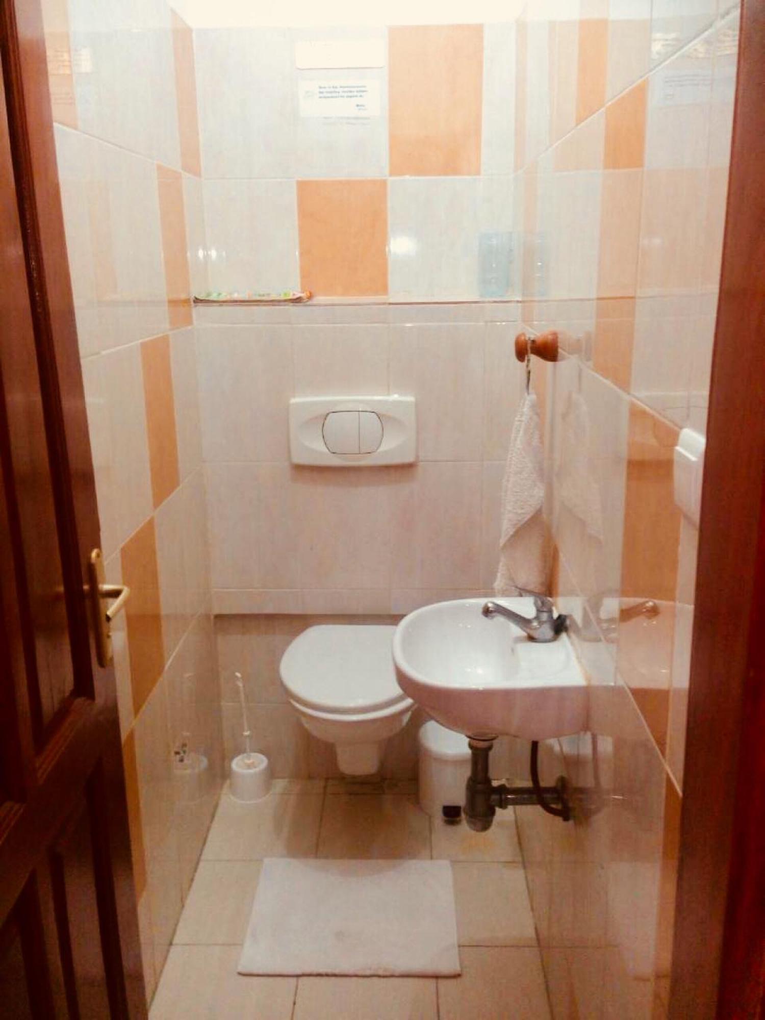 Dodoo Lodge Котону Стая снимка